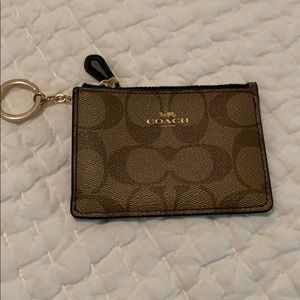 Coach ID wallet